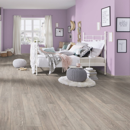  JT1442 Laminate 12mm, AC5/33, Krono-Original -48hours. Ενδείκνυται για οικιακή χρηση και βαριά επαγγελματική λόγω της αντοχής του στο νερό έως 48 ώρες.